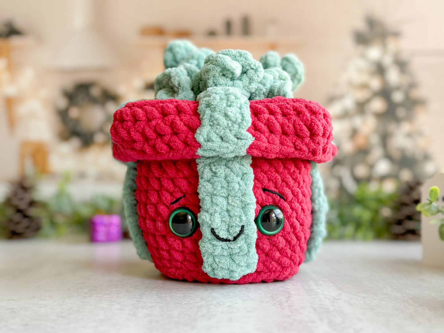 Mini Christmas Present Crochet Pattern