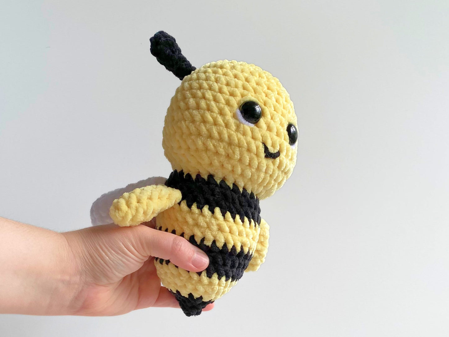 Bumble Bee Crochet Pattern