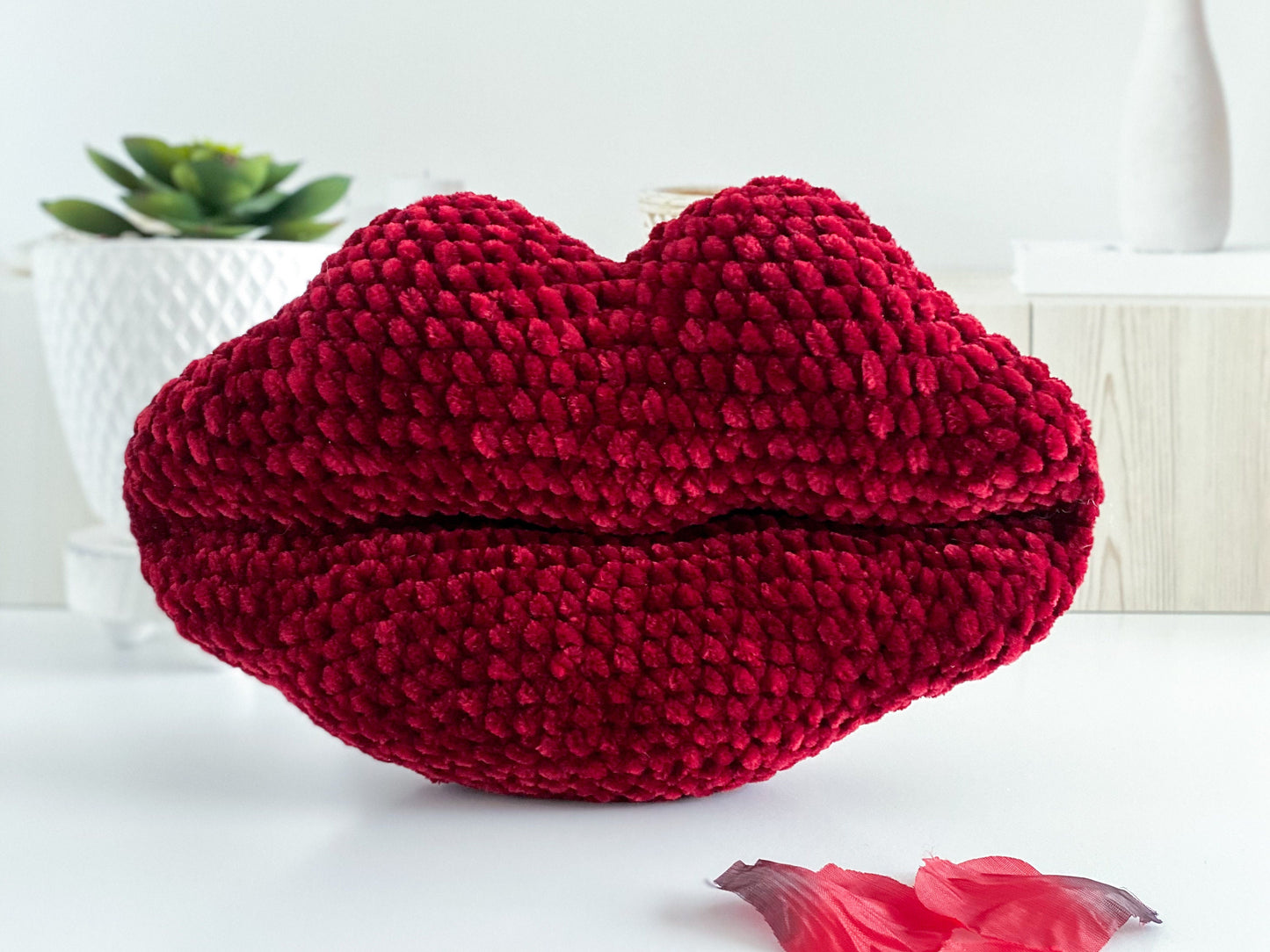 Big Kiss Lips Crochet Pattern