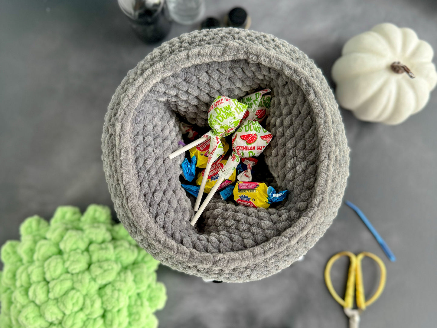 Big Cauldron Crochet Pattern