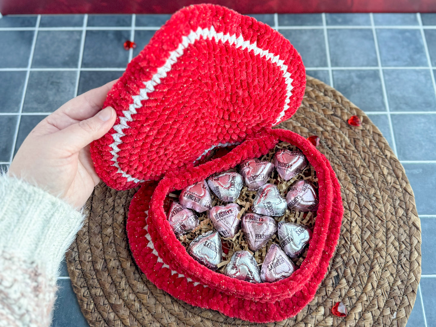 Valentine's Heart Gift Box with Hinged Lid Crochet Pattern