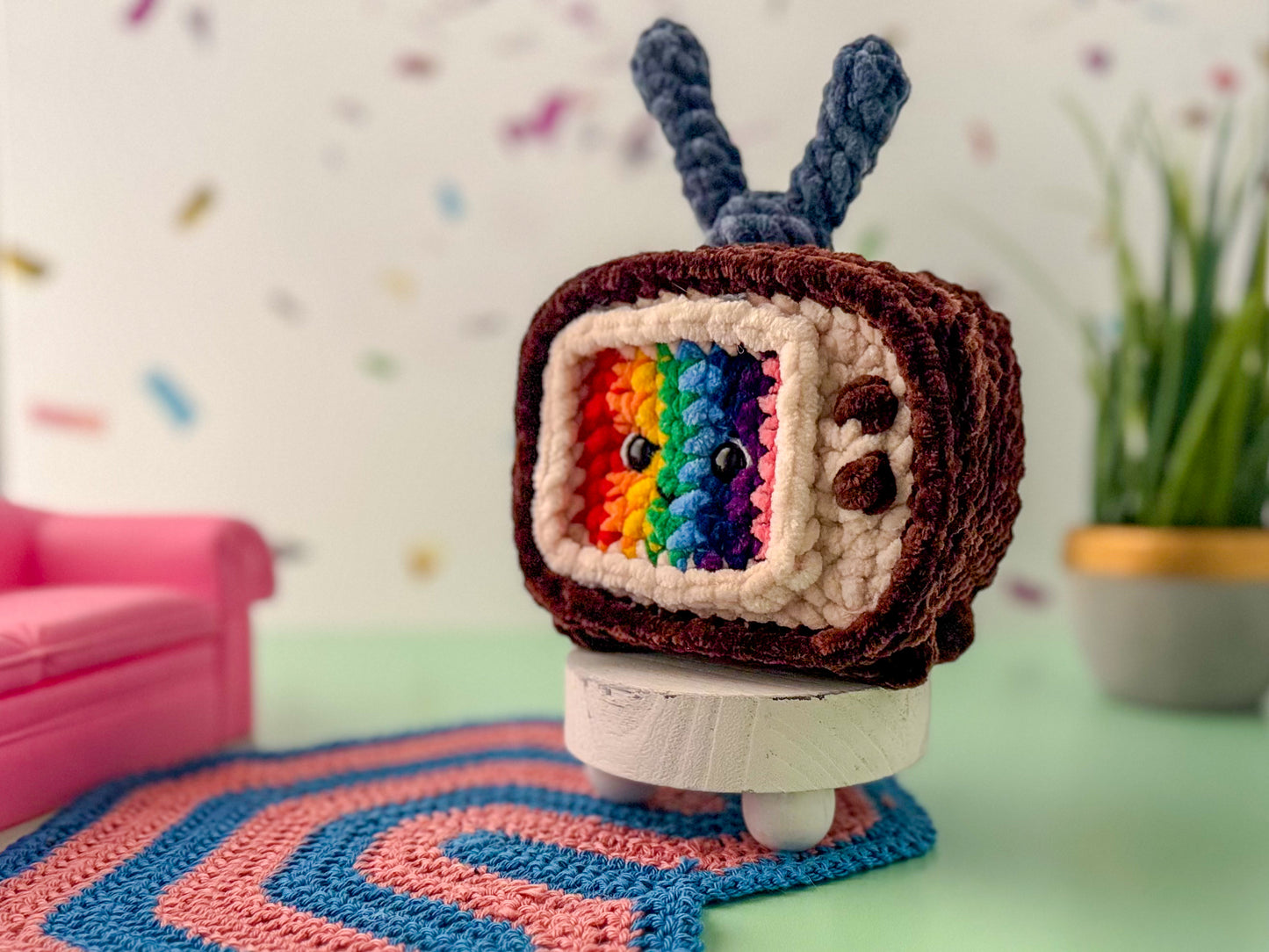 Mini Rainbow Retro TV Crochet Pattern