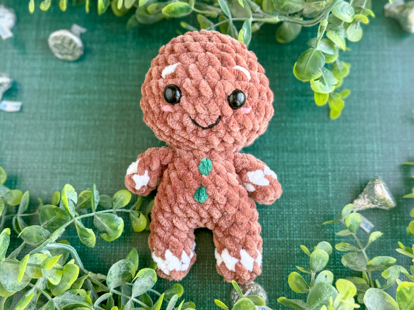 Mini Gingerbread Crochet Pattern
