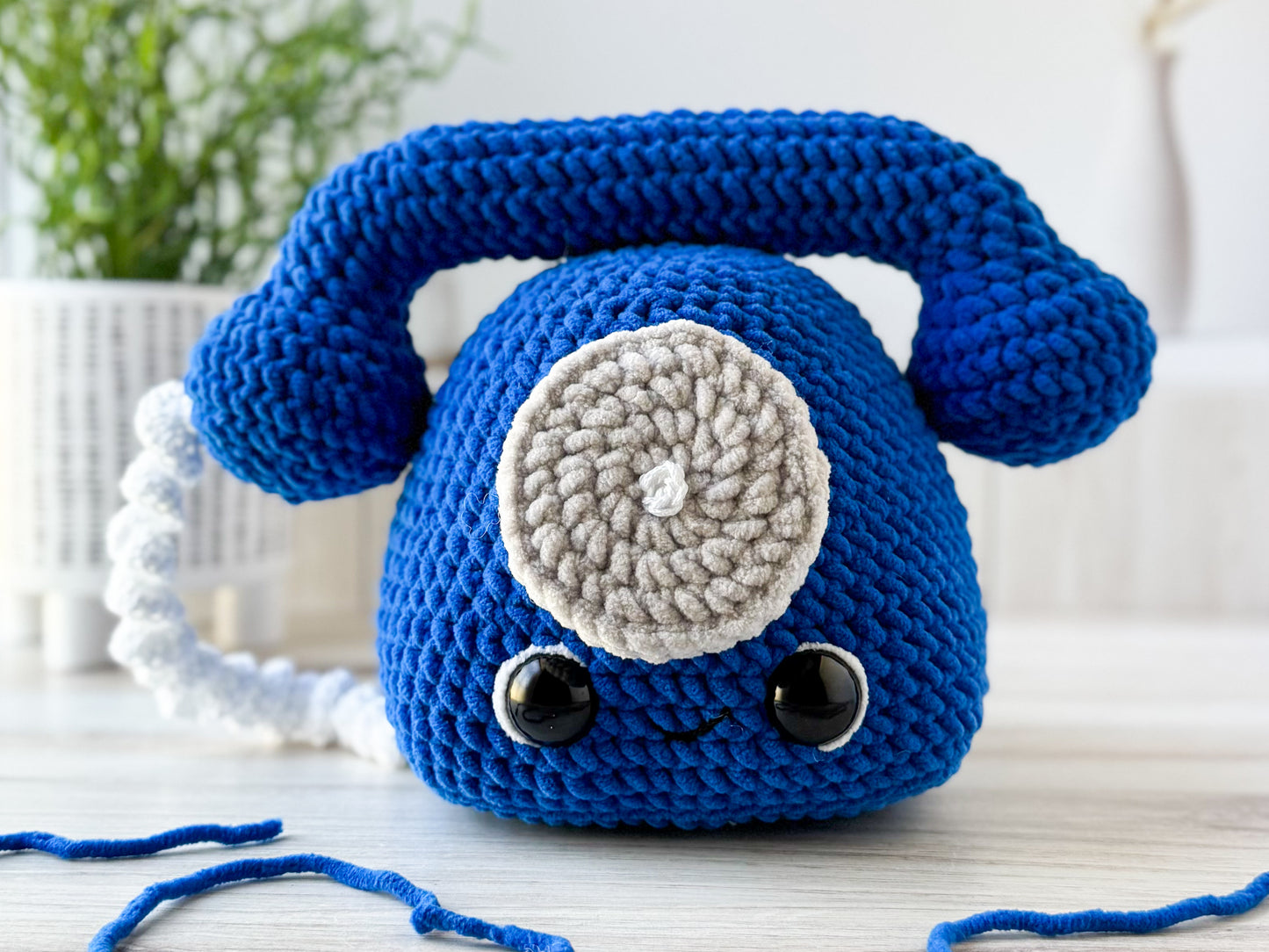 Big Rotary Phone Crochet Pattern