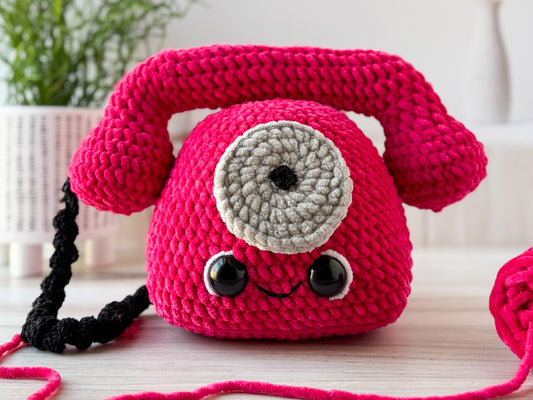 Big Rotary Phone Crochet Pattern