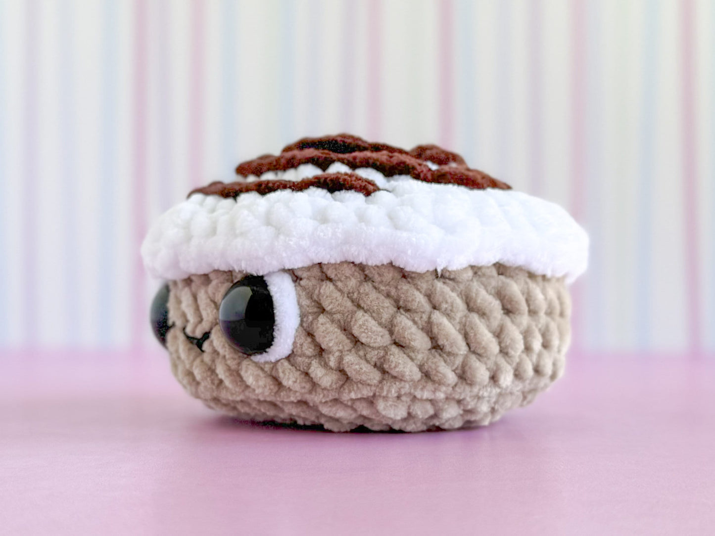 Mini Cinnamon Roll Crochet Pattern