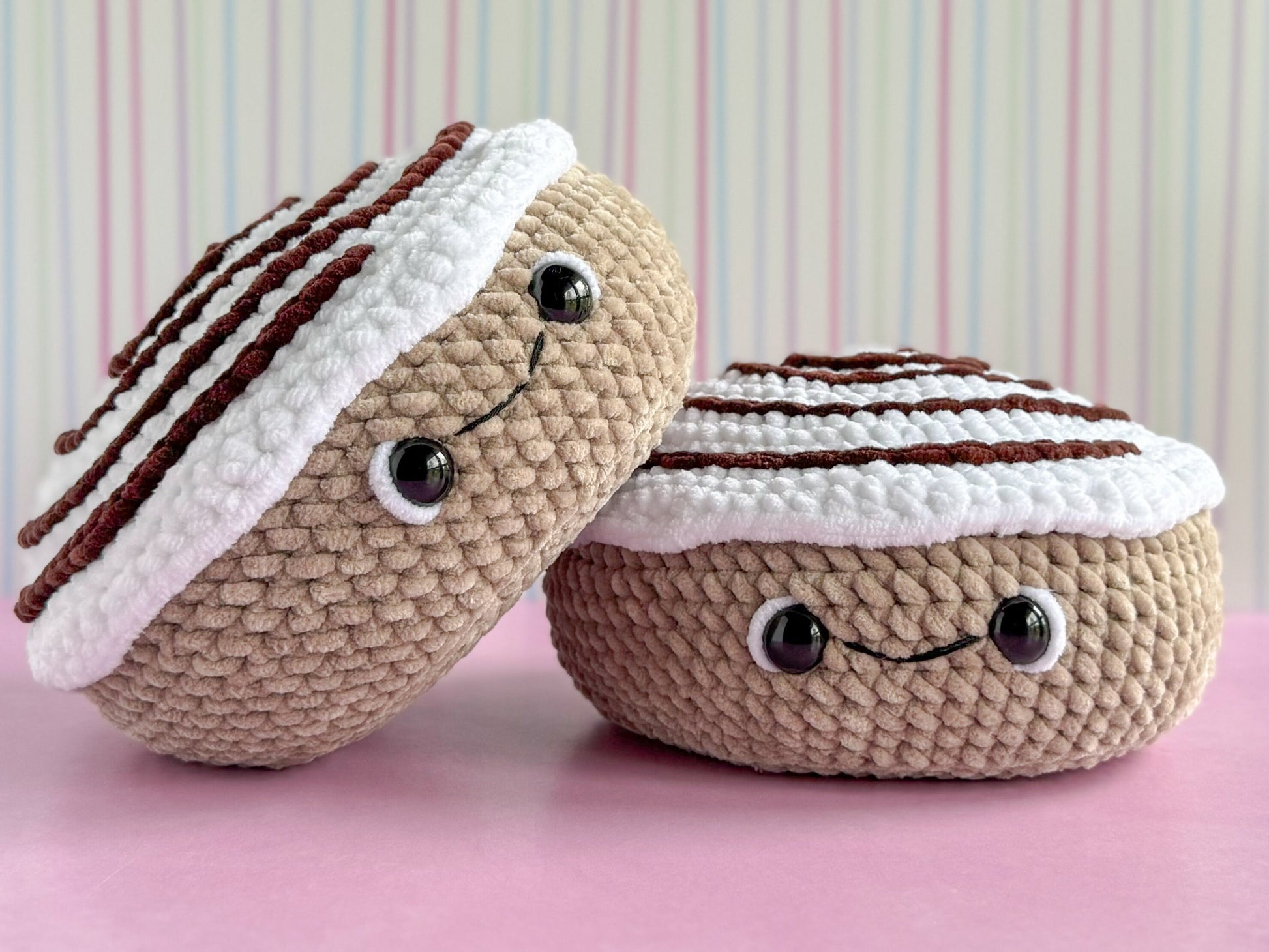 Bundle: Big and Mini Cinnamon Roll Crochet Patterns – Little Baby Rory ...
