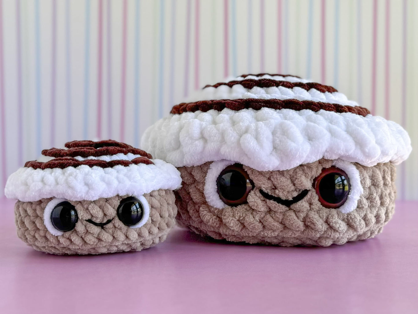 Mini Cinnamon Roll Crochet Pattern